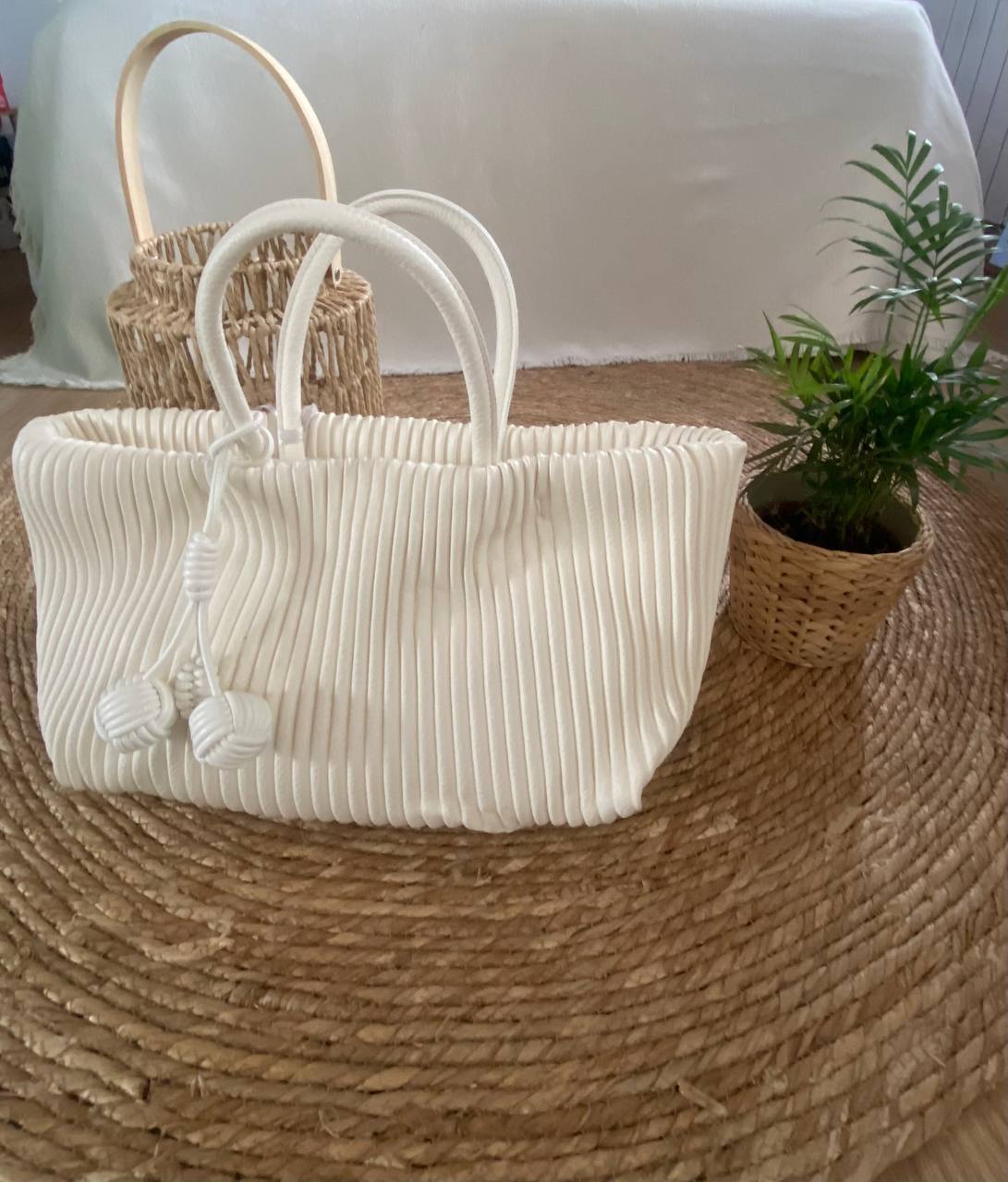 Bolso de rafia blanco